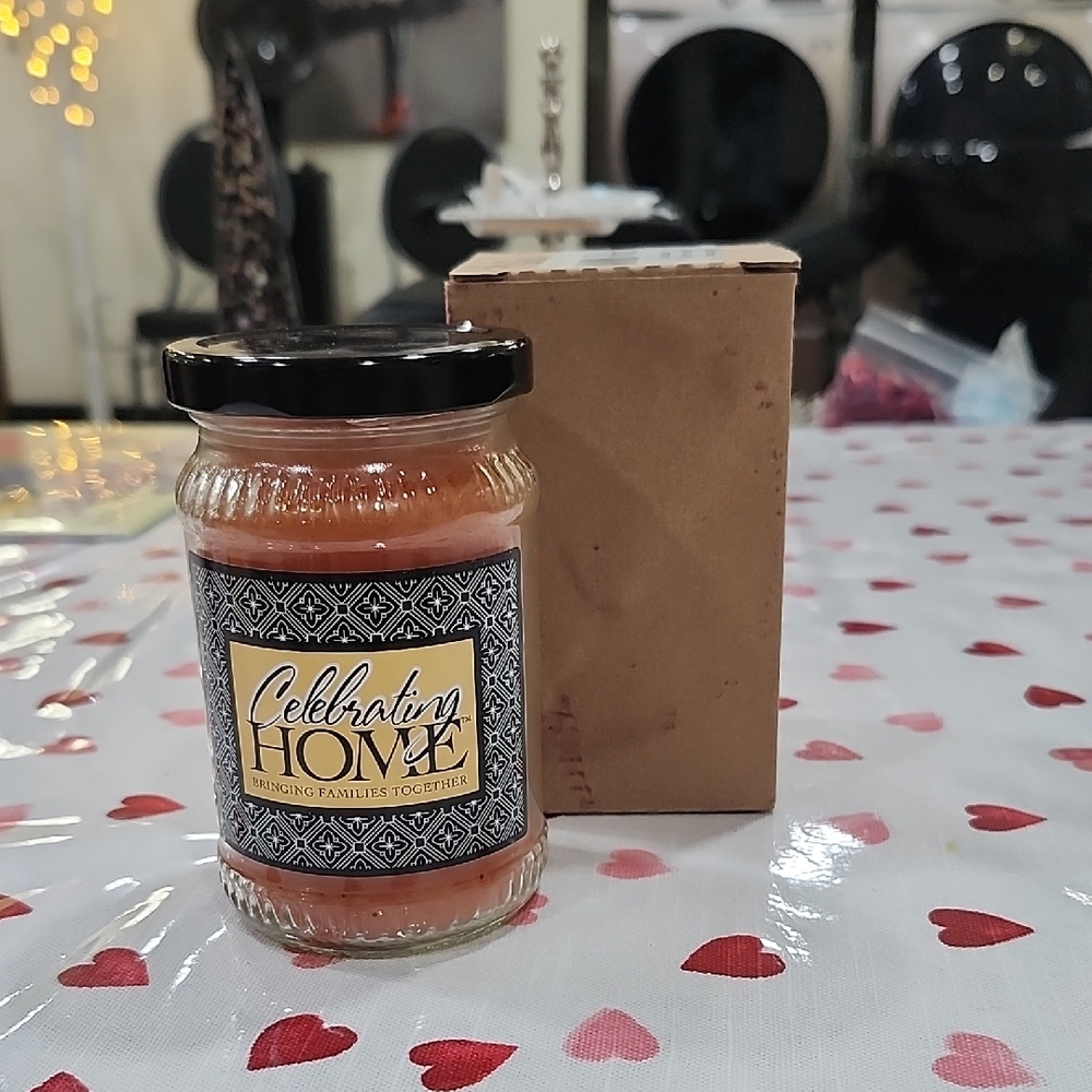 CELEBRATING HOME SCENTED CANDLE- CINNAMON STICKS